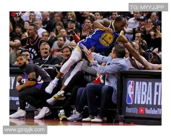 勇士与猛龙季前赛精彩对决视频直播全程回顾与分析