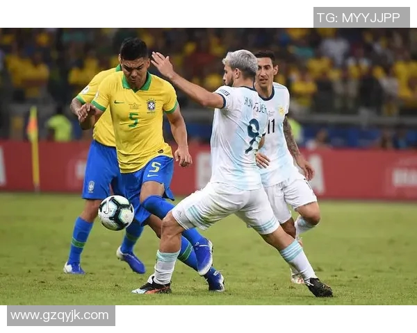 格勒诺与布雷斯的激烈对决谁能在赛场上笑到最后